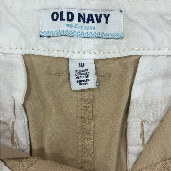 Old Navy Size 10 Regular Khaki Light Tan Cotton Shorts - Picture 2 of 6